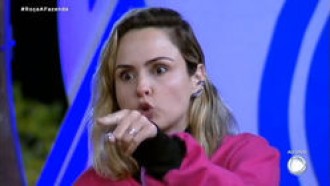 Ana Paula se exalta durante voto e ataca Nadja Pessoa