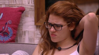 Ayrton e Ana Clara se desentendem: 'Insuportável'