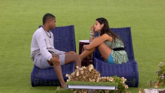 BBB 24: 'Não consigo ser falso', diz Davi em papo com Alane