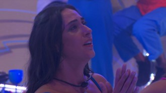Deniziane se emociona no show de Xanddy Harmonia no BBB 24