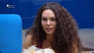 Fernanda Lacerda diz que perdeu diamante avaliado em R$ 100 mil