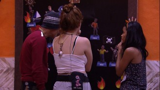 Líderes especulam empate na formação do Paredão