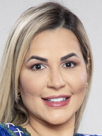 Deolane Bezerra