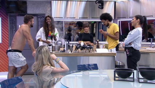 Brothers imaginam como seriam seus 'shipps' dentro do BBB21